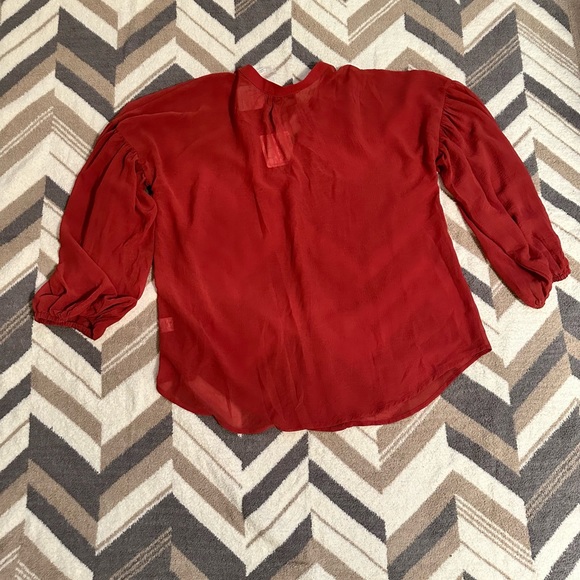 NWT Davi & Dani Rust Orange V Neck Blouse Size Large - Picture 4 of 6